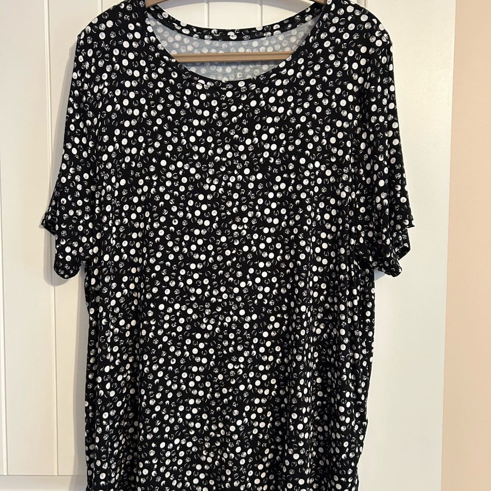 Addition Elle Black and White Dotted Short Sleeve Top